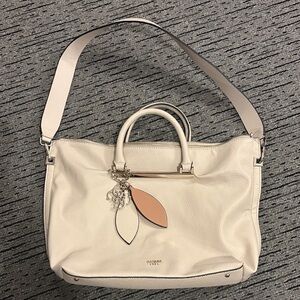 Guess Cream and Tan Shoulder Bag